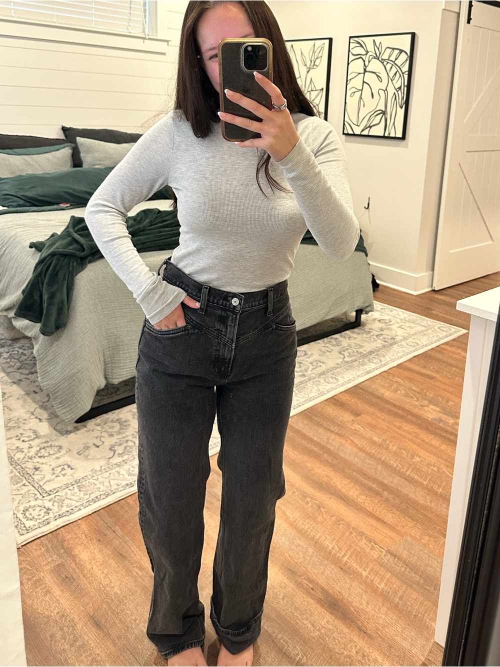 Abercrombie & Fitch Black High-Rise Relaxed Jeans